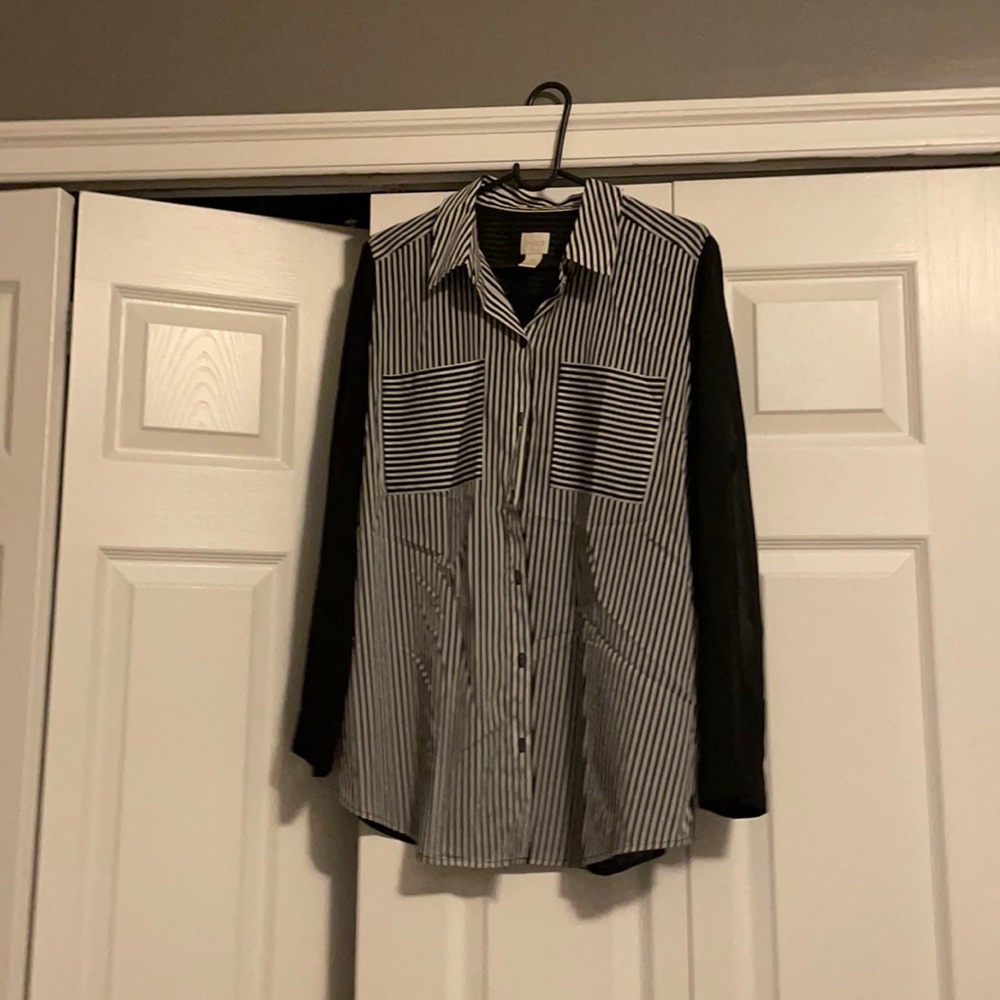Black and white front striped blouse